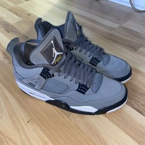 Air Jordan 4 cool Greys